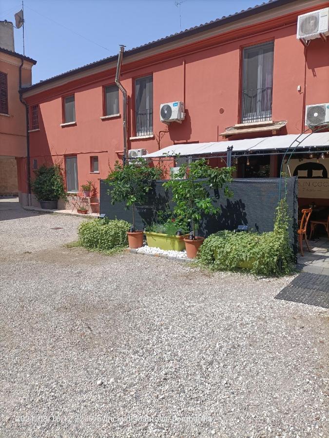 B&B "La Foresteria Del Merlin Cocai" Mantova Luaran gambar